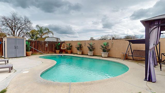 20093 Tiffany Ct, Hilmar, CA 95324