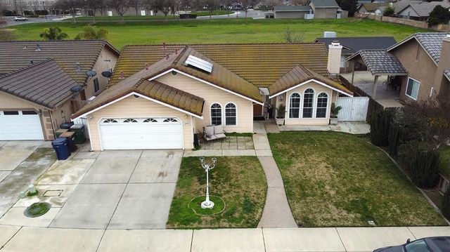 20093 Tiffany Ct, Hilmar, CA 95324