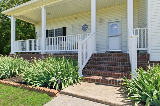 1732 Cedar Creek Road, Vanleer, TN 37181