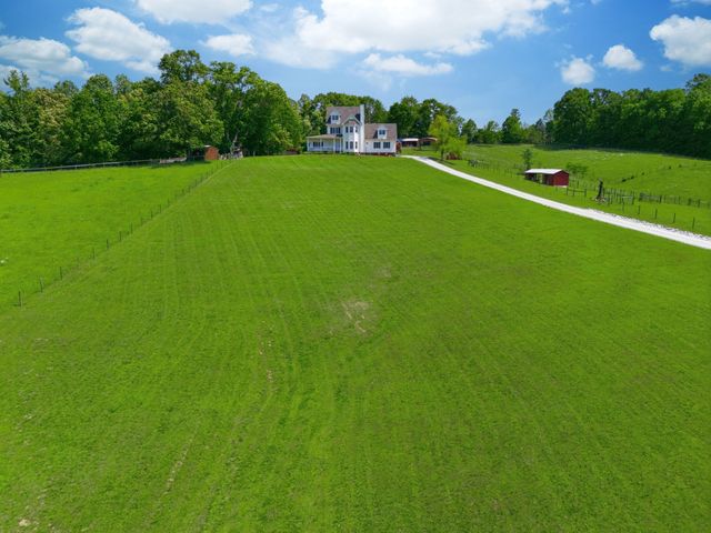 1732 Cedar Creek Road, Vanleer, TN 37181