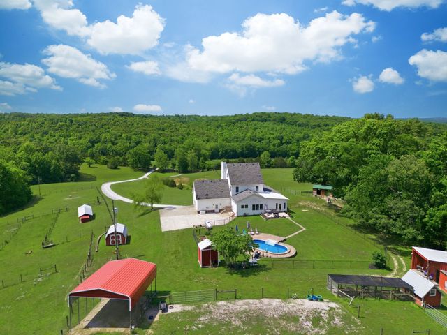 1732 Cedar Creek Road, Vanleer, TN 37181