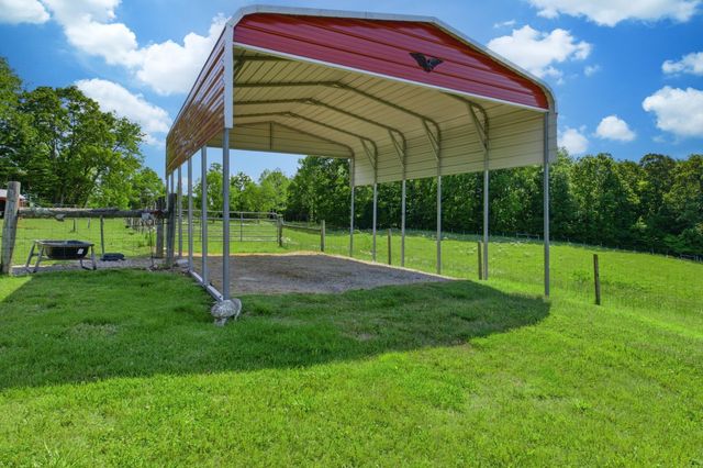 1732 Cedar Creek Road, Vanleer, TN 37181