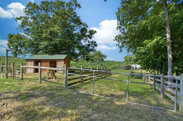1732 Cedar Creek Road, Vanleer, TN 37181