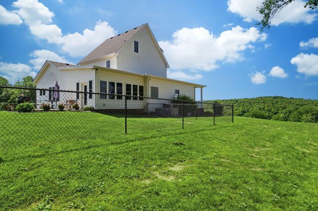 1732 Cedar Creek Road, Vanleer, TN 37181