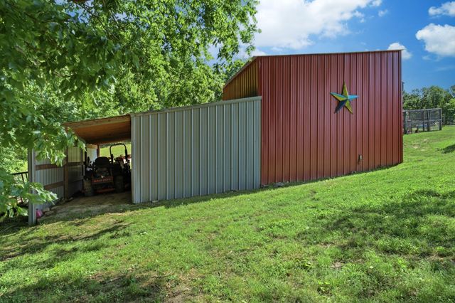 1732 Cedar Creek Road, Vanleer, TN 37181