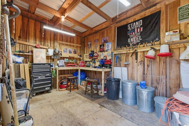 1732 Cedar Creek Road, Vanleer, TN 37181