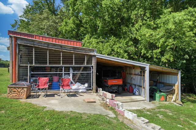 1732 Cedar Creek Road, Vanleer, TN 37181