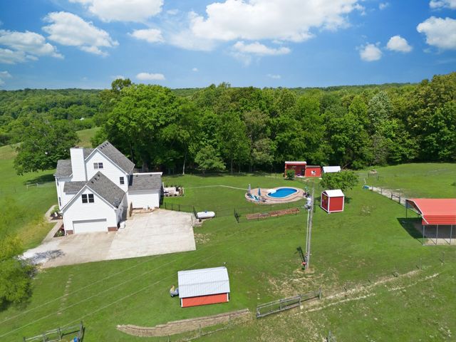 1732 Cedar Creek Road, Vanleer, TN 37181