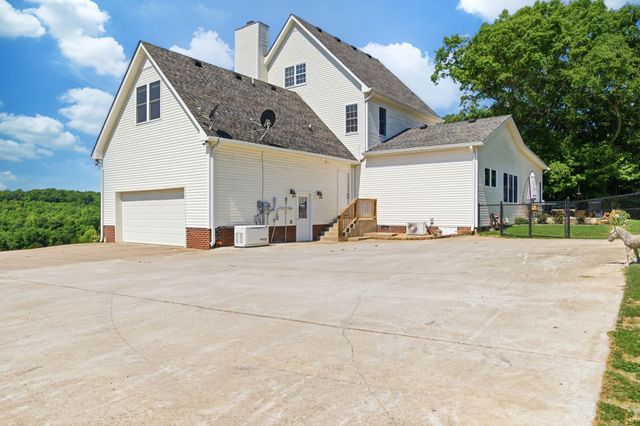 1732 Cedar Creek Road, Vanleer, TN 37181