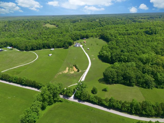 1732 Cedar Creek Road, Vanleer, TN 37181