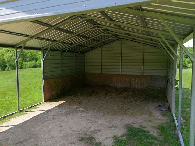 1732 Cedar Creek Road, Vanleer, TN 37181