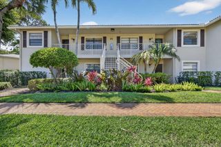 41 Stratford Lane W B, Boynton Beach, FL 33436