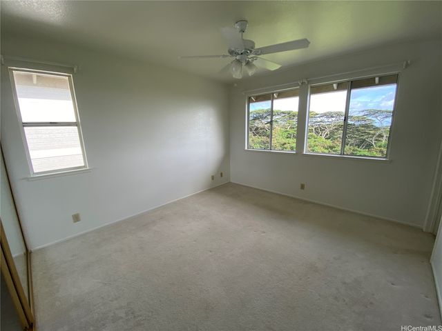 98-1961 Kaahumanu Street 40, Aiea, HI 96701