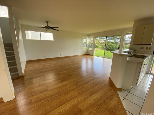 98-1961 Kaahumanu Street 40, Aiea, HI 96701
