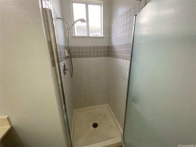 98-1961 Kaahumanu Street 40, Aiea, HI 96701