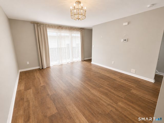 511 West Main Street 19, Stamford, CT 06902