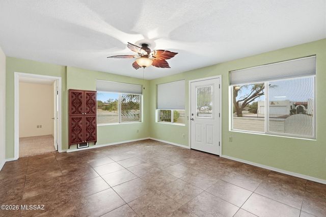 308 E Paseo Verde, Green Valley, AZ 85614