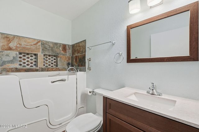 308 E Paseo Verde, Green Valley, AZ 85614