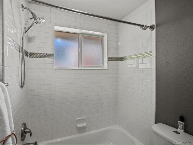 6943 Oak Way, Arvada, CO 80004