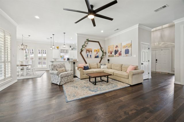 7904 Vista Ridge Drive S, Fort Worth, TX 76132