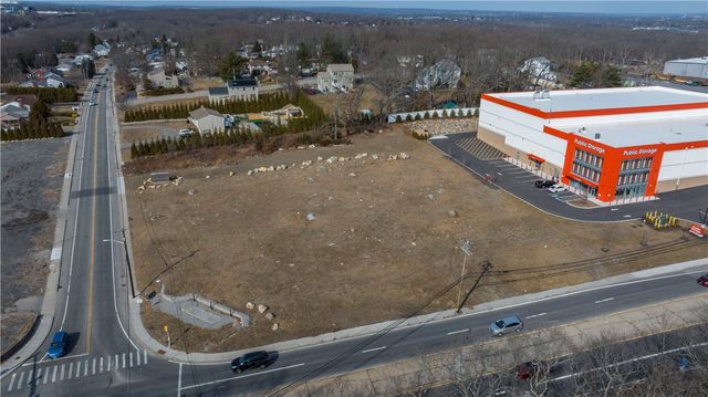 1827 Plainfield Pike, Johnston, RI 02919