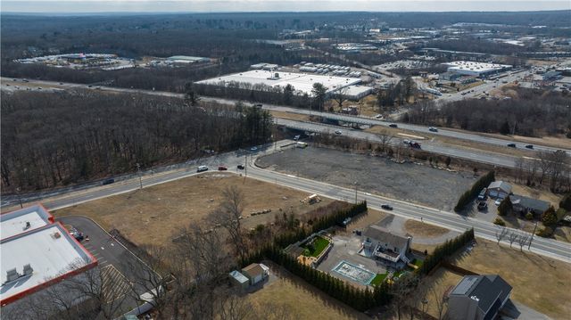 1827 Plainfield Pike, Johnston, RI 02919