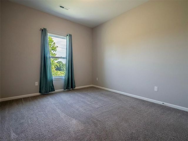 7712 NW 124 Street, Kansas City, MO 64163
