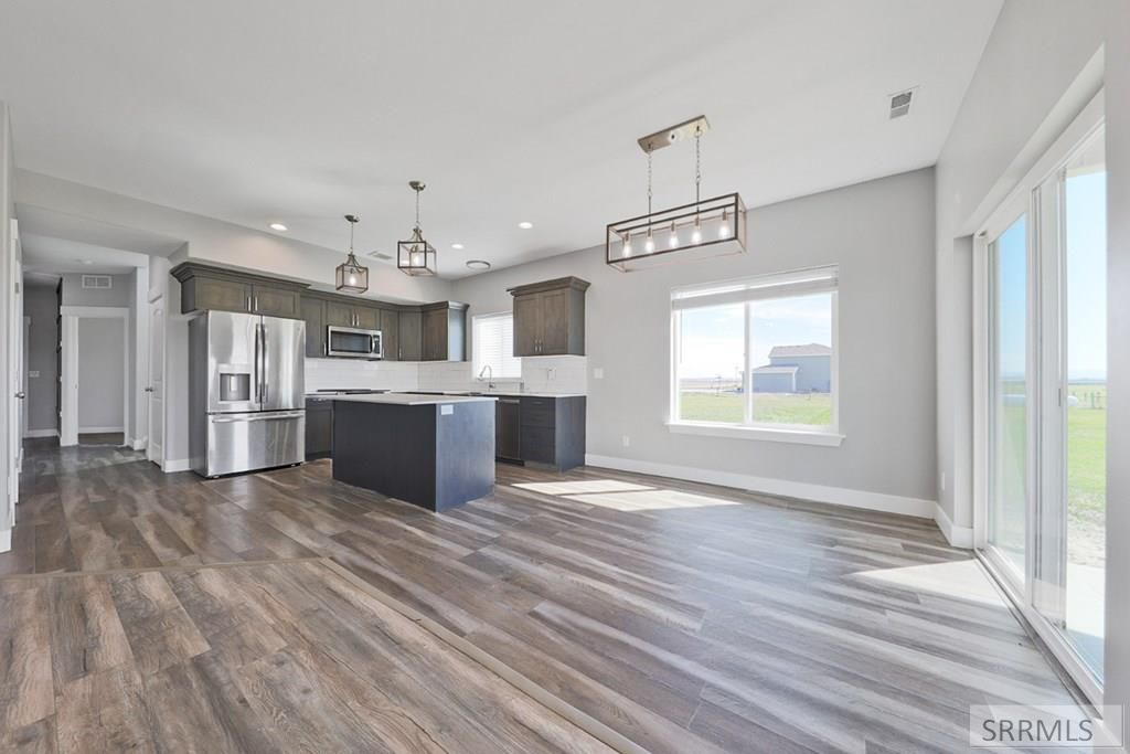 Image 12 of property listing at 6601 W 3800 S, Rexburg, ID 83440