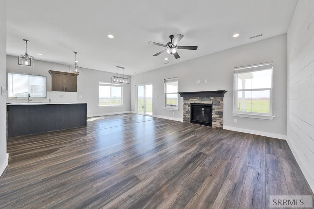 Image 14 of property listing at 6601 W 3800 S, Rexburg, ID 83440