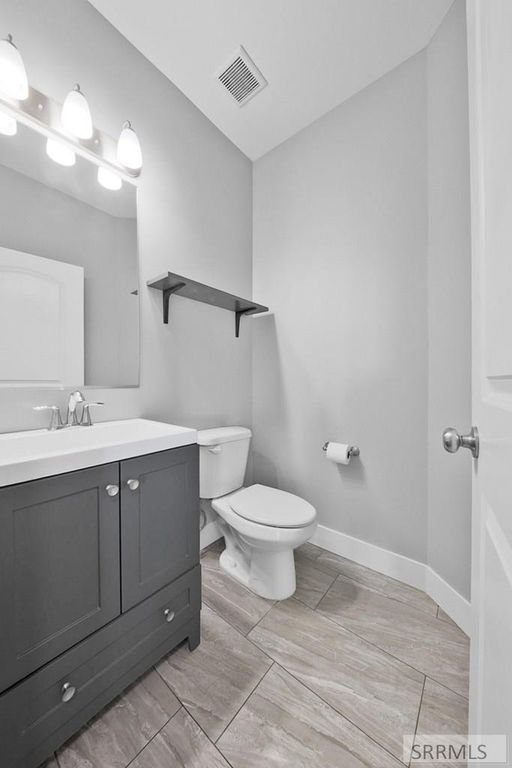 Image 15 of property listing at 6601 W 3800 S, Rexburg, ID 83440