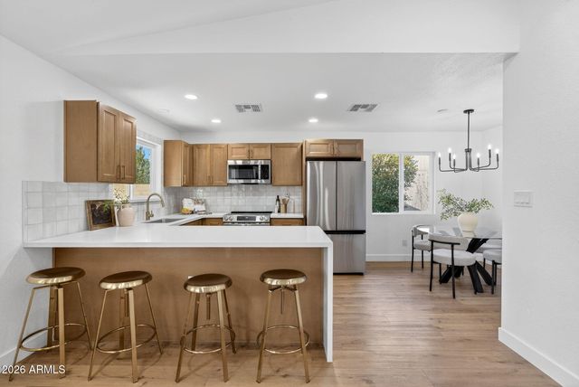 1327 W HIGHLAND Street, Chandler, AZ 85224