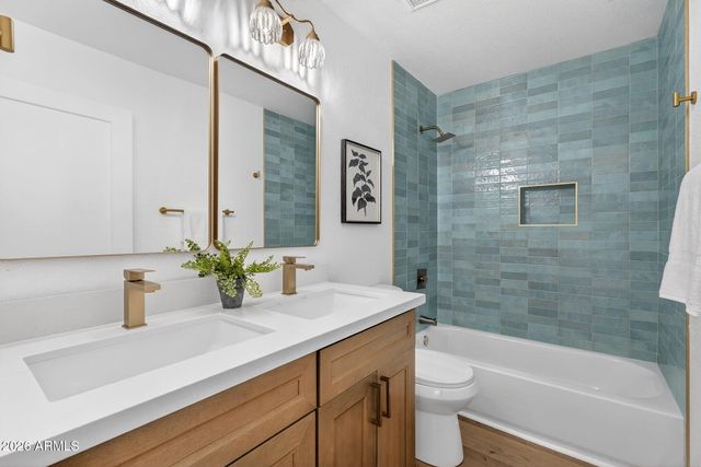 1327 W HIGHLAND Street, Chandler, AZ 85224