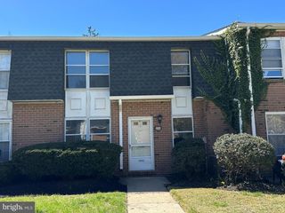 1038 HARBOUR DR, Palmyra, NJ 08065