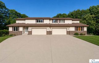 2230-2228/ W Dream Drive, North Mankato, MN 56003