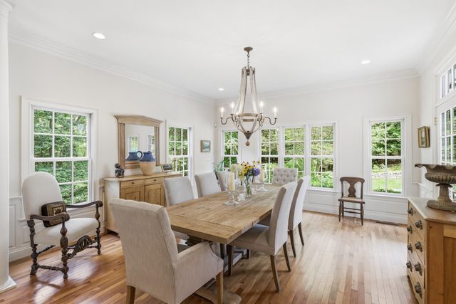 80 Lexington Rd, Lincoln, MA 01773