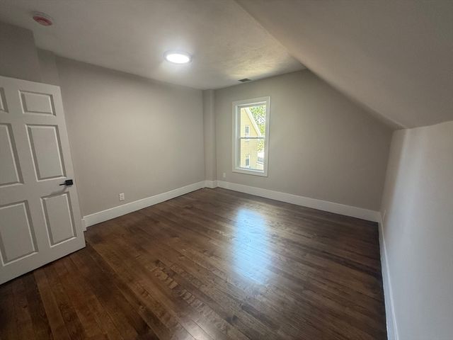 26 Belle Ave, Lynn, MA 01905