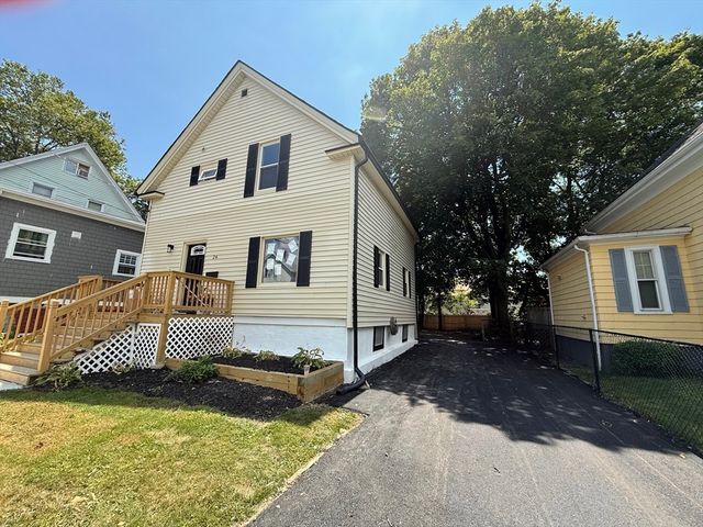 26 Belle Ave, Lynn, MA 01905
