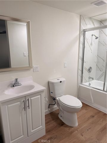 525 Catalina F, Laguna Beach, CA 92651