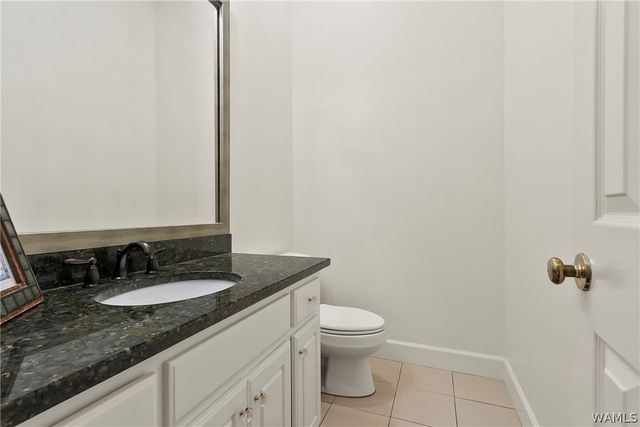 1821 Point Clear Rd, Tuscaloosa, AL 35406