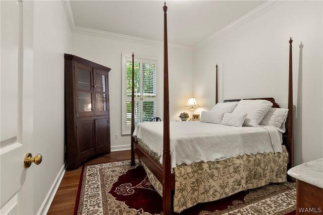 1821 Point Clear Rd, Tuscaloosa, AL 35406