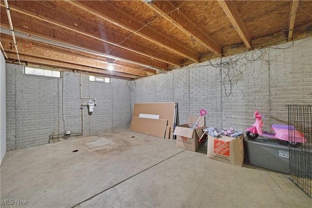 3244 Nelson Avenue, Youngstown, OH 44505