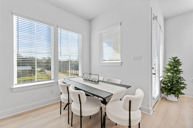 3105 Jensen Dr B, Houston, TX 77026