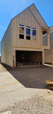 3105 Jensen Dr B, Houston, TX 77026