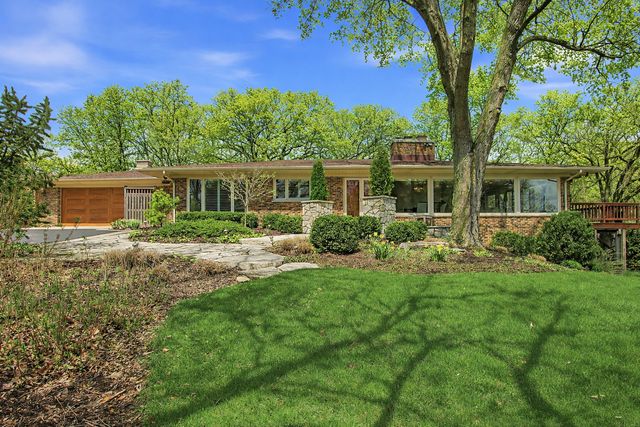 720 South Street, Barrington, IL 60010