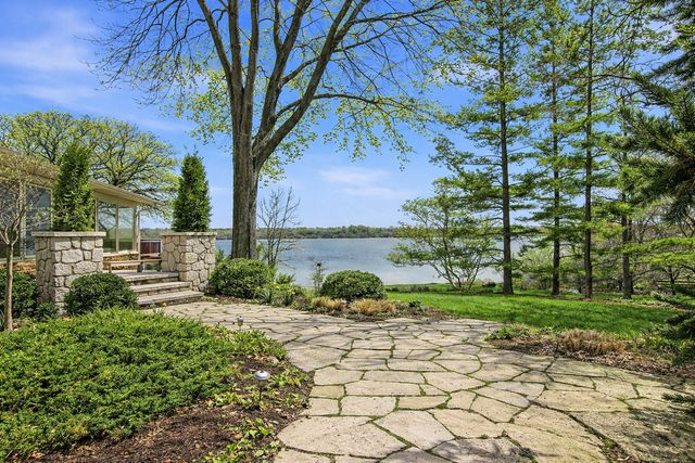 720 South Street, Barrington, IL 60010