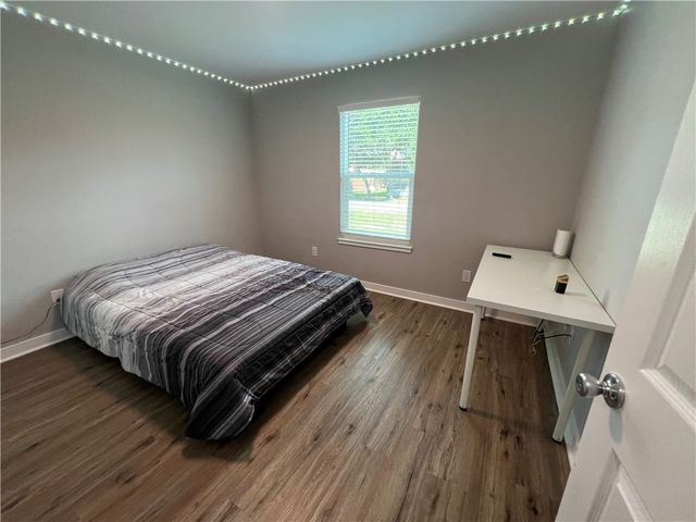 2076 S Saunders St, Aransas Pass, TX 78336