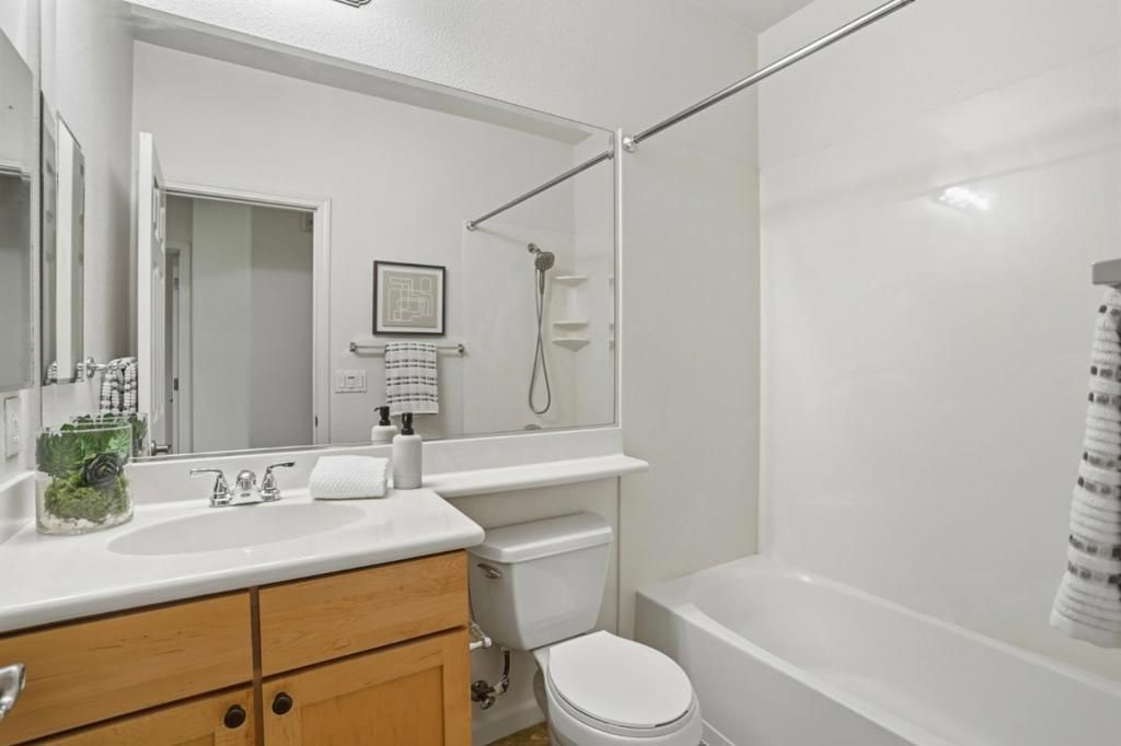 Image 28 of property listing at 1637 Mabury Road, San Jose, CA 95133