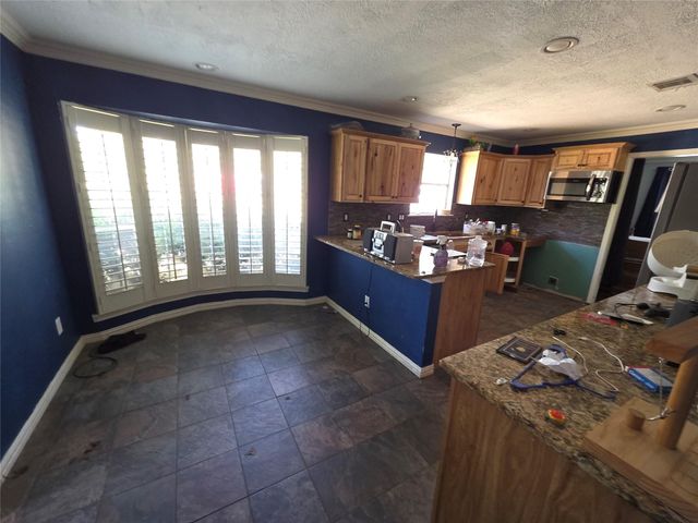 17866 Magnolia Lane, New Caney, TX 77357