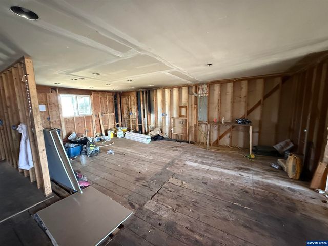 6772 Peter Rd SE, Aumsville, OR 97325
