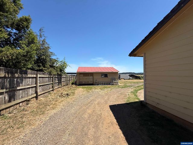 6772 Peter Rd SE, Aumsville, OR 97325